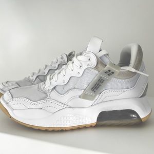 Jordan MA2 White gum